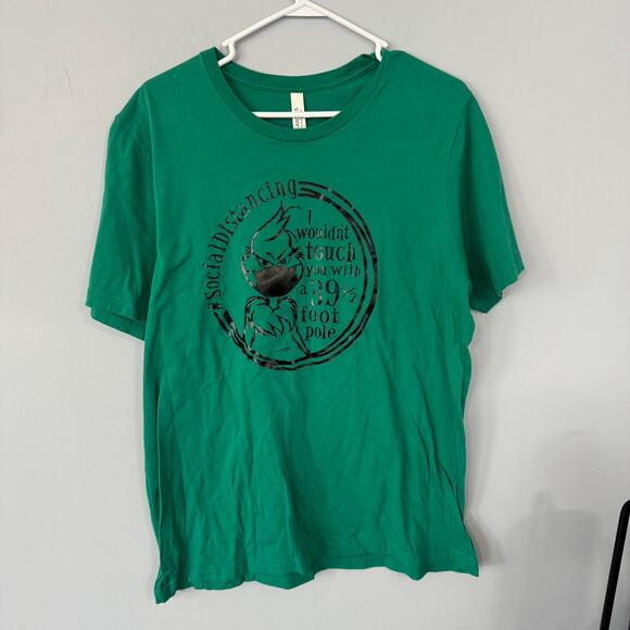 Bella Canvas The Grinch Social Distancing Green Short Sleeve Tee Shirt Size XL - Picture 1 of 6